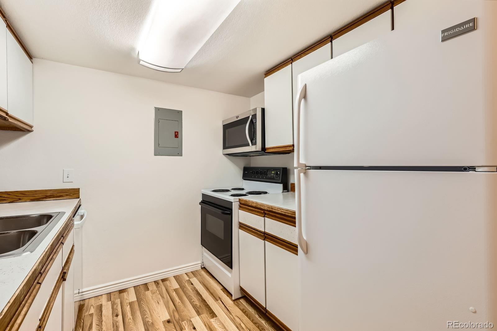 6388 Oak Court Arvada CO 80004