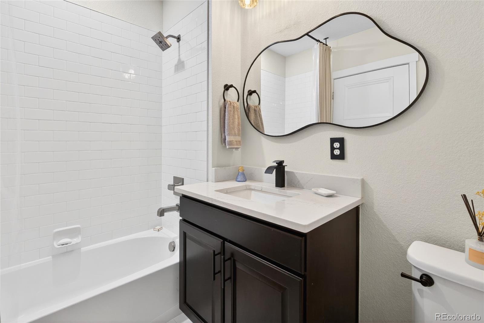 2250 S Mcintyre Street Lakewood CO 80228