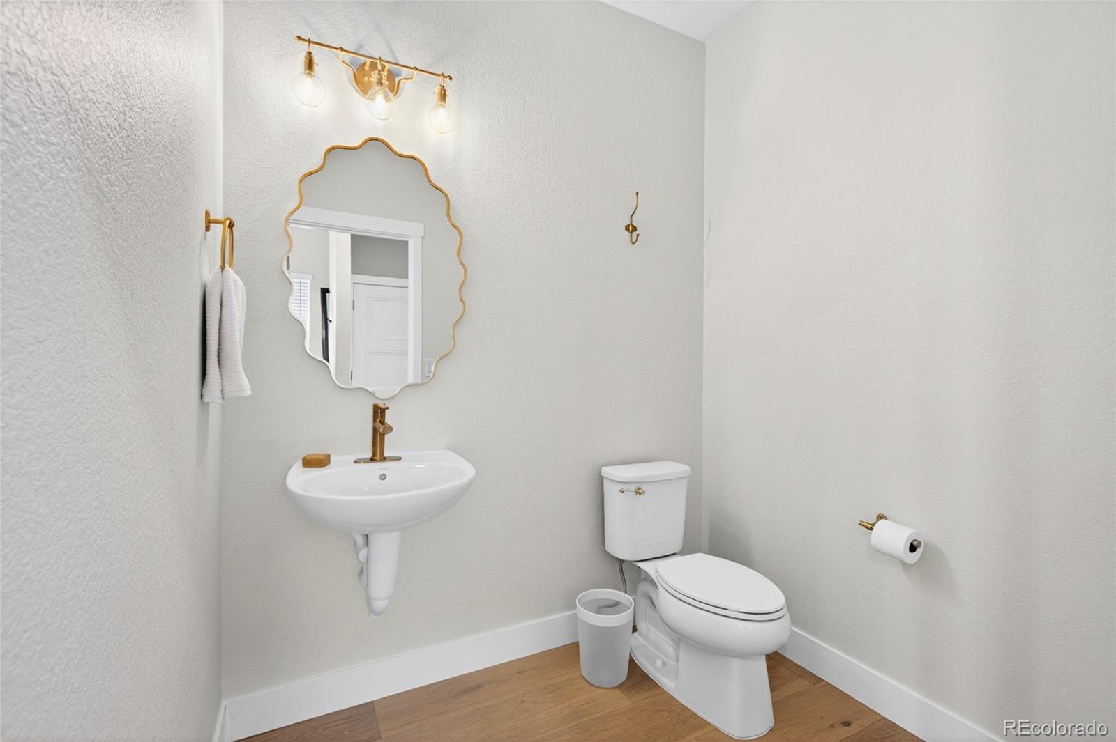 2250 S Mcintyre Street Lakewood CO 80228