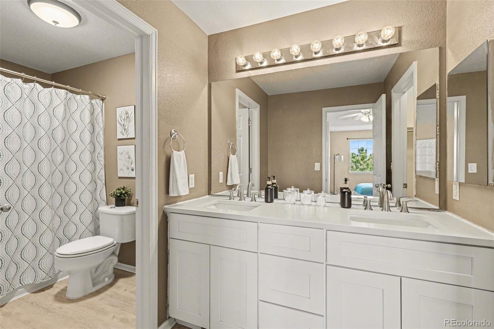 1509 S Florence Court Aurora CO 80247