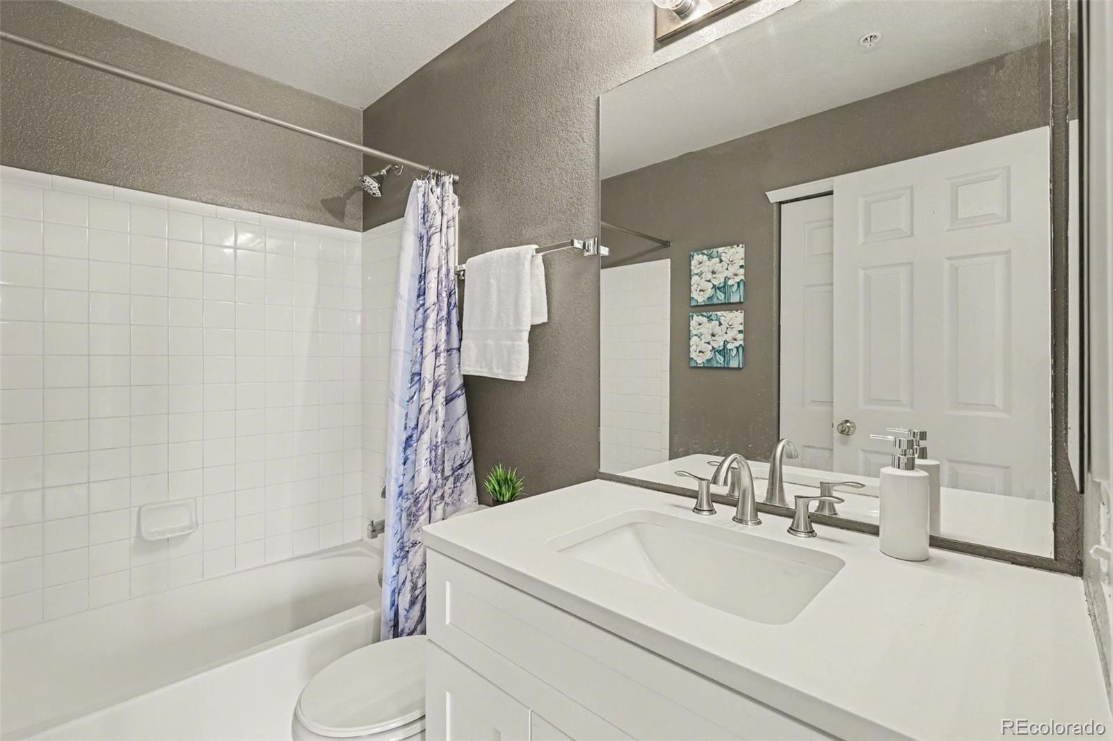 1509 S Florence Court Aurora CO 80247
