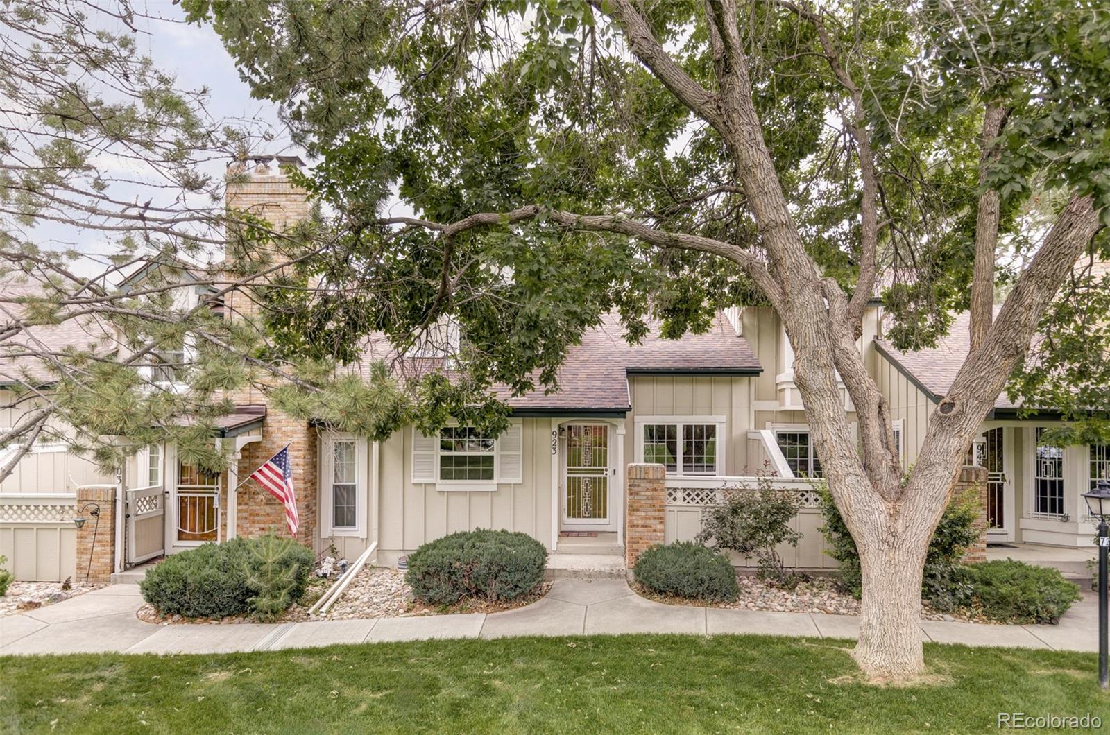 923 S Fairplay Street Aurora CO 80012