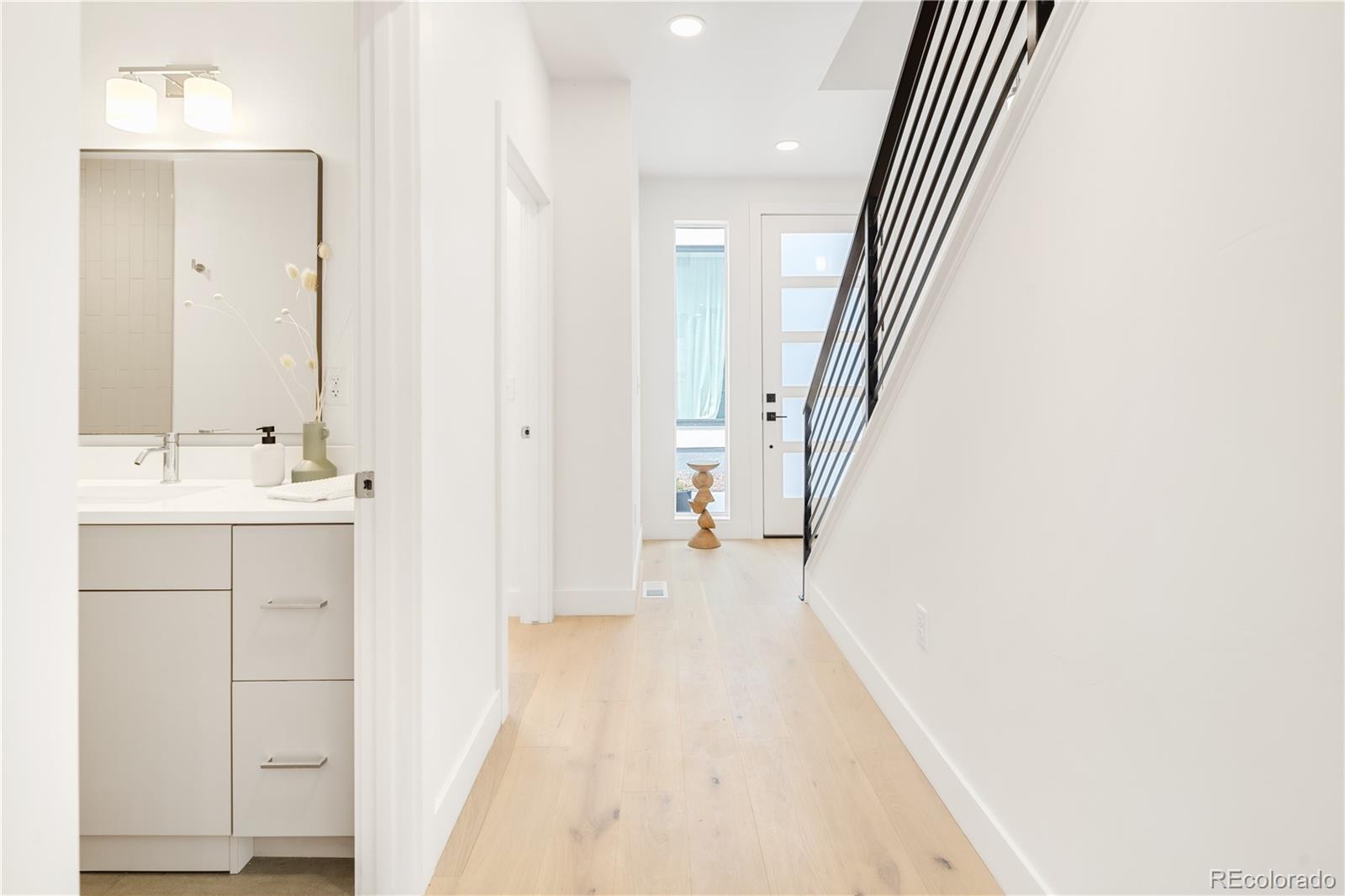 1223 Newton Street Denver CO 80204