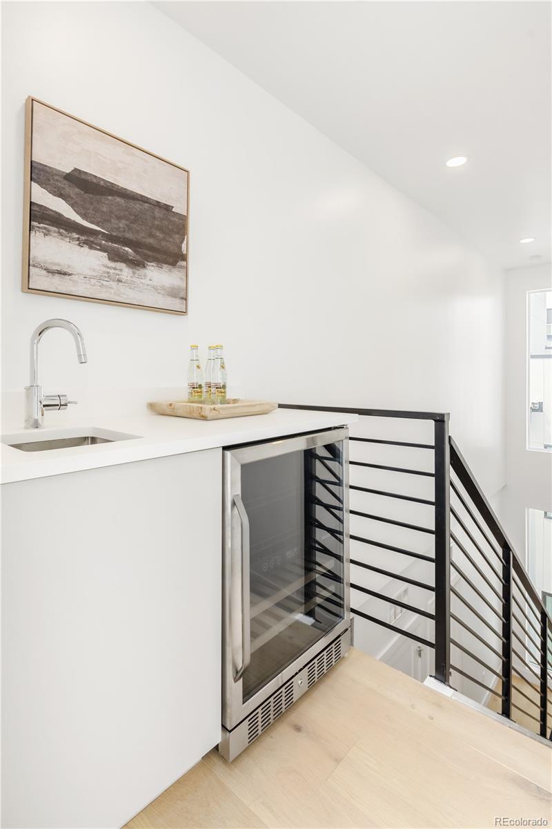 1223 Newton Street Denver CO 80204