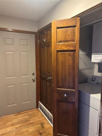 826 S Vance Street Lakewood CO 80226