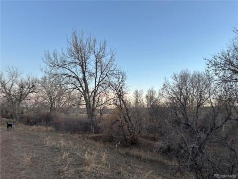 826 S Vance Street Lakewood CO 80226