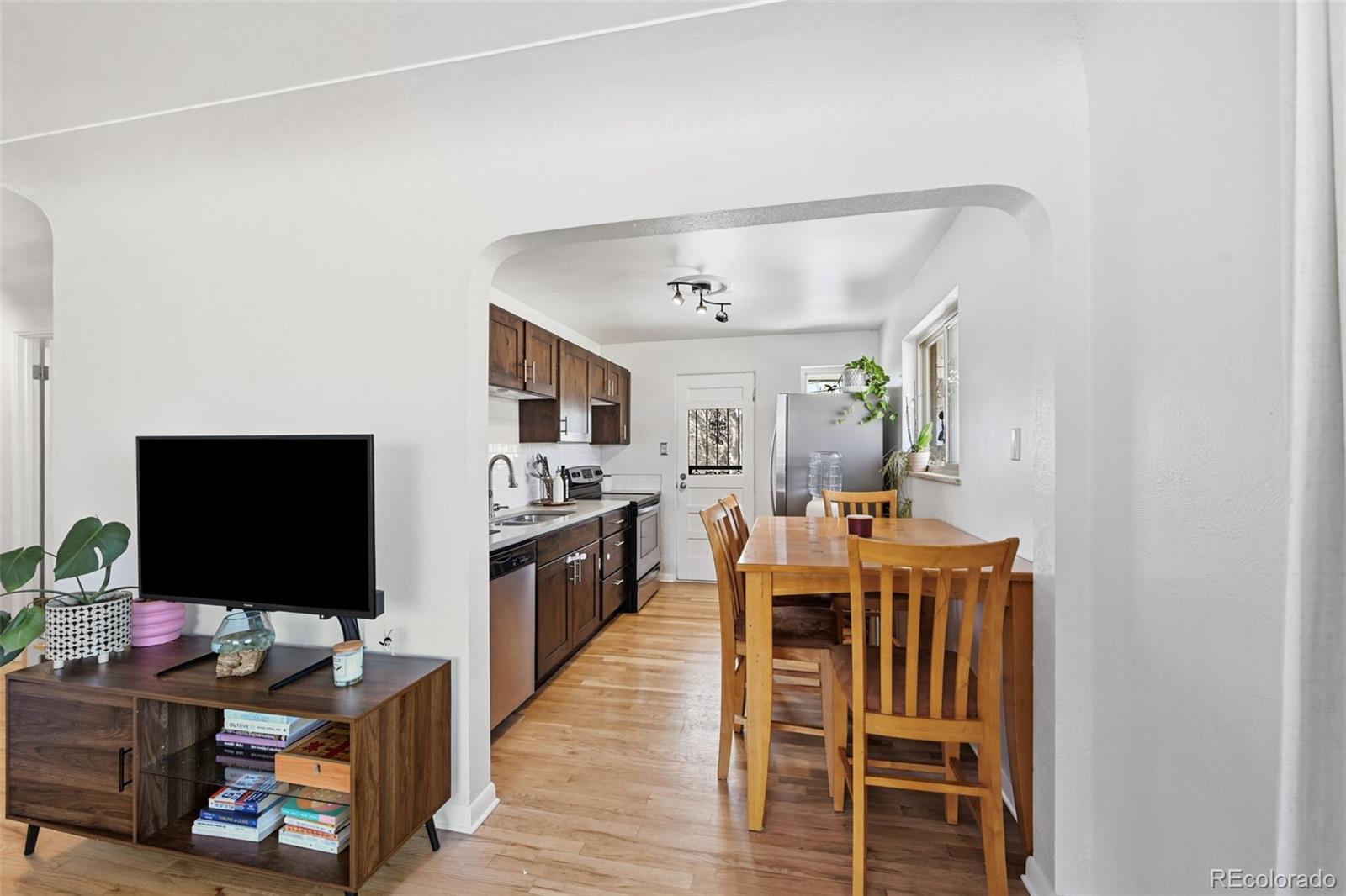 3286 W Fairview Place Denver CO 80211