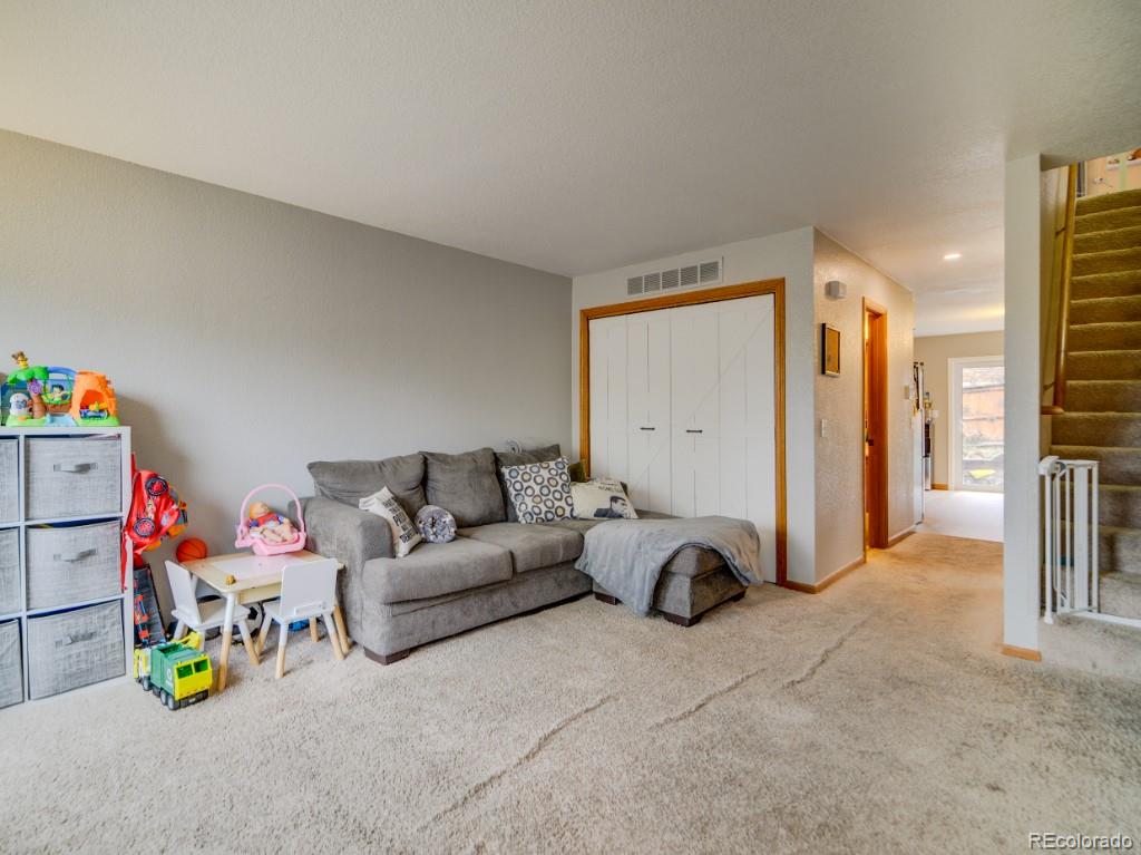 2108 Oakcrest Circle Castle Rock CO 80104
