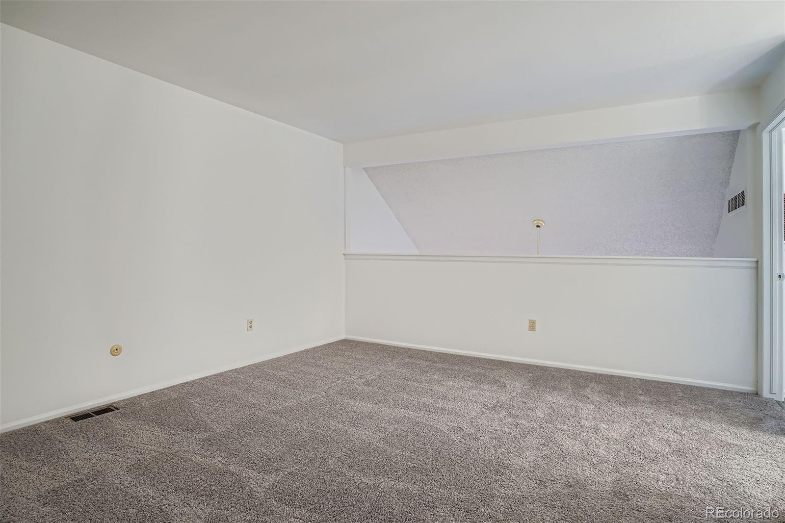 2052 S Worchester Way Aurora CO 80014
