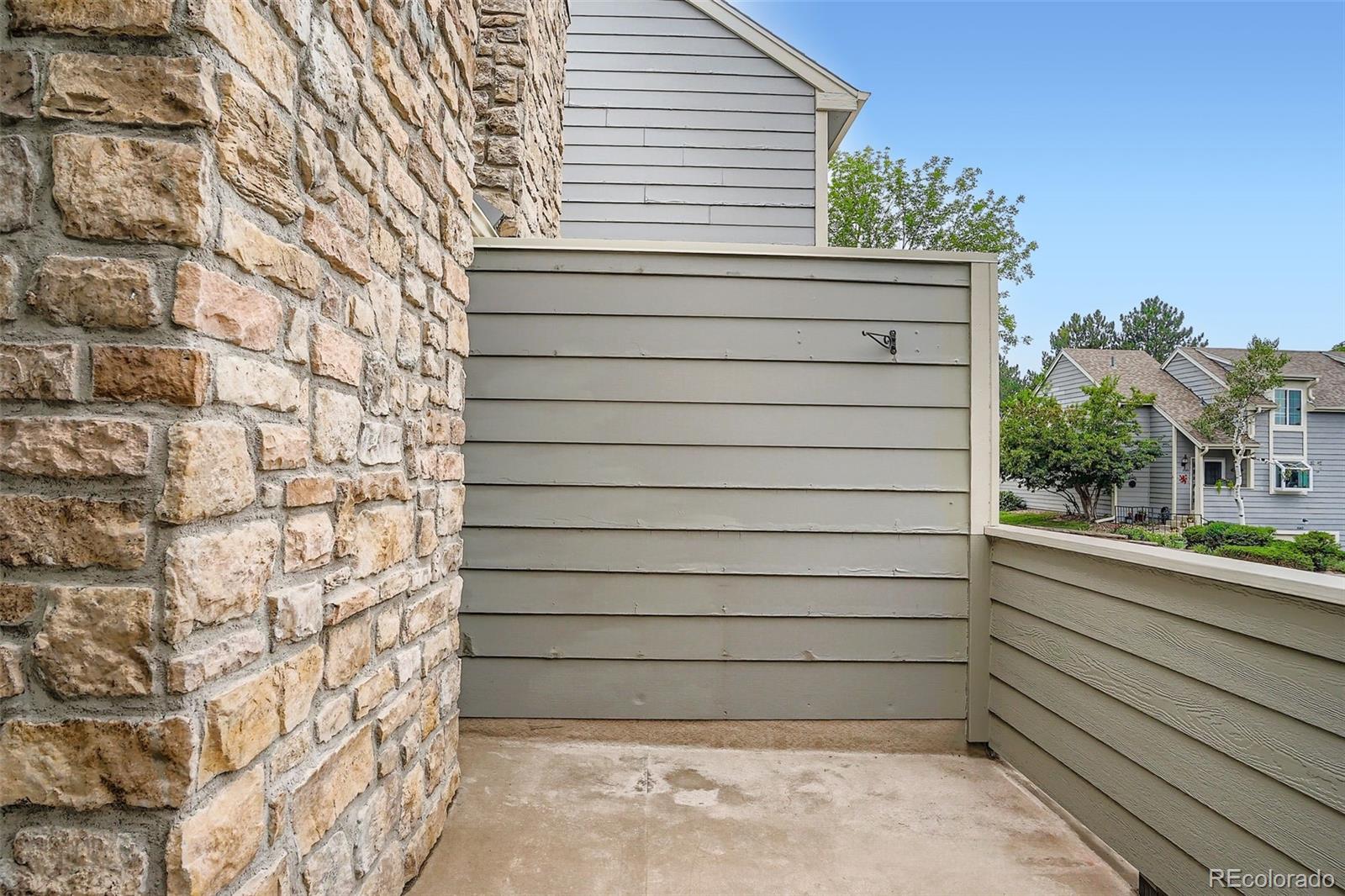2052 S Worchester Way Aurora CO 80014
