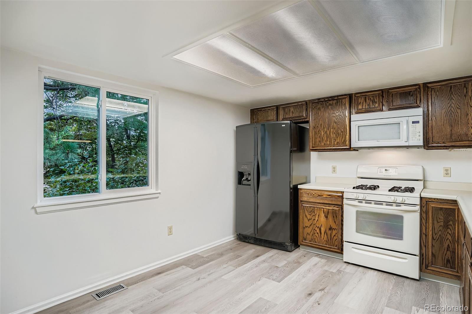 2052 S Worchester Way Aurora CO 80014