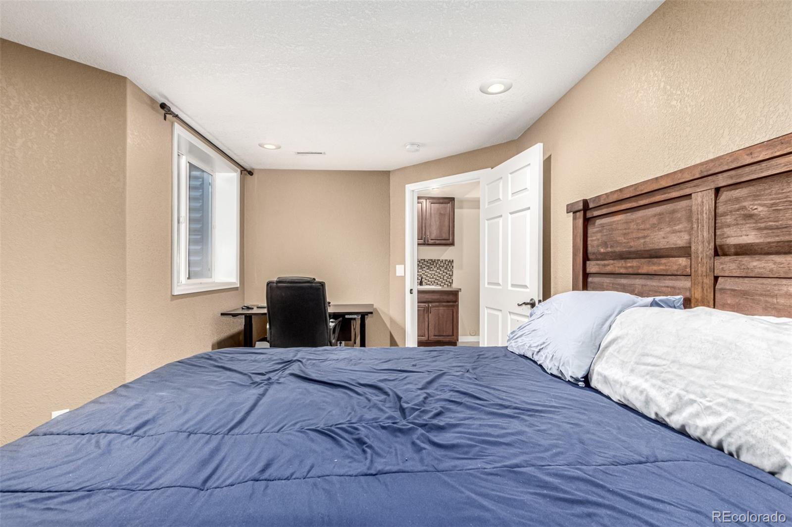 7556 S Shawnee Street Aurora CO 80016