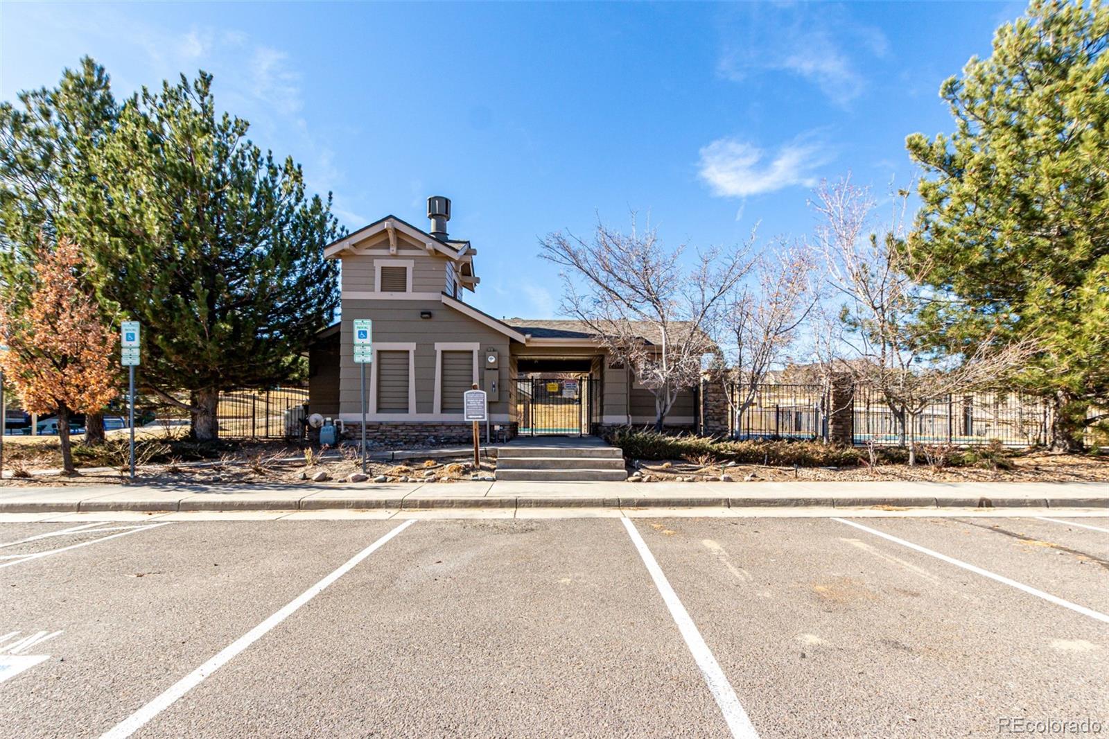 7556 S Shawnee Street Aurora CO 80016
