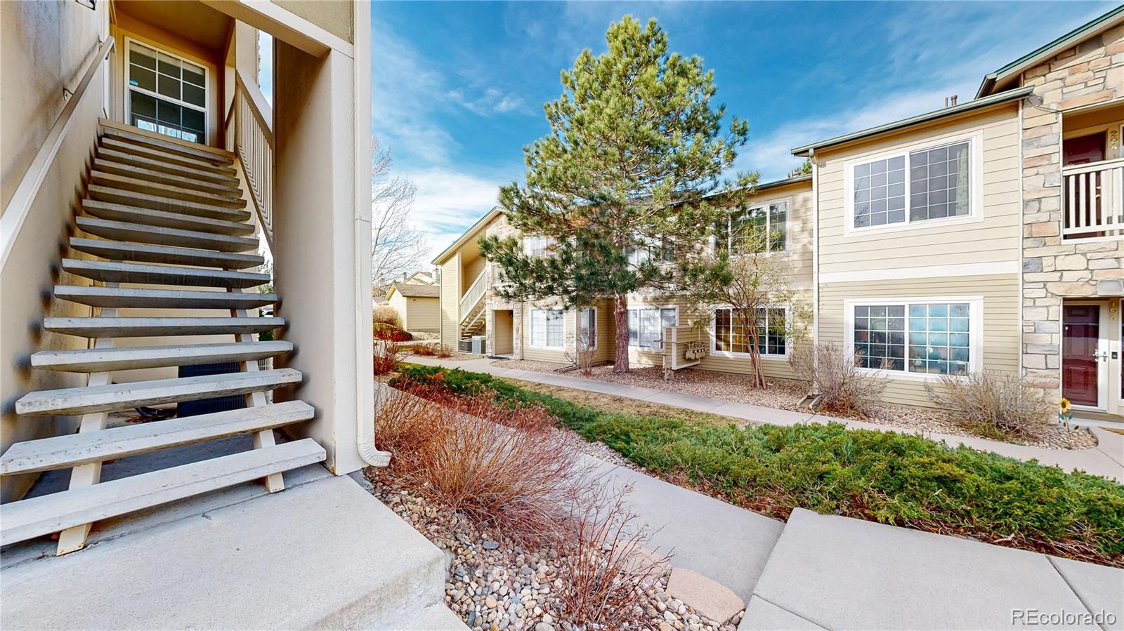 10035 E Carolina Place Aurora CO 80247
