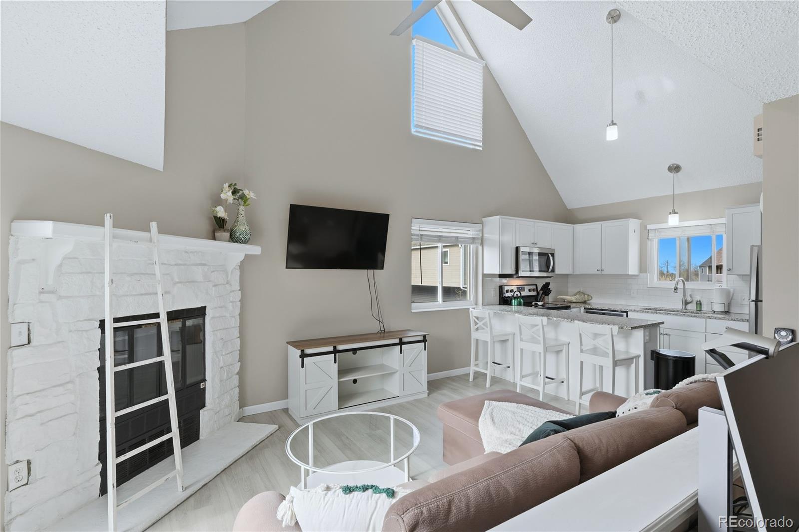 5250 S Huron Way Littleton CO 80120