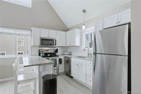 5250 S Huron Way Littleton CO 80120
