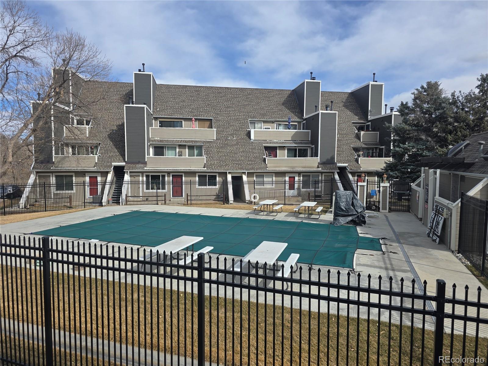5250 S Huron Way Littleton CO 80120