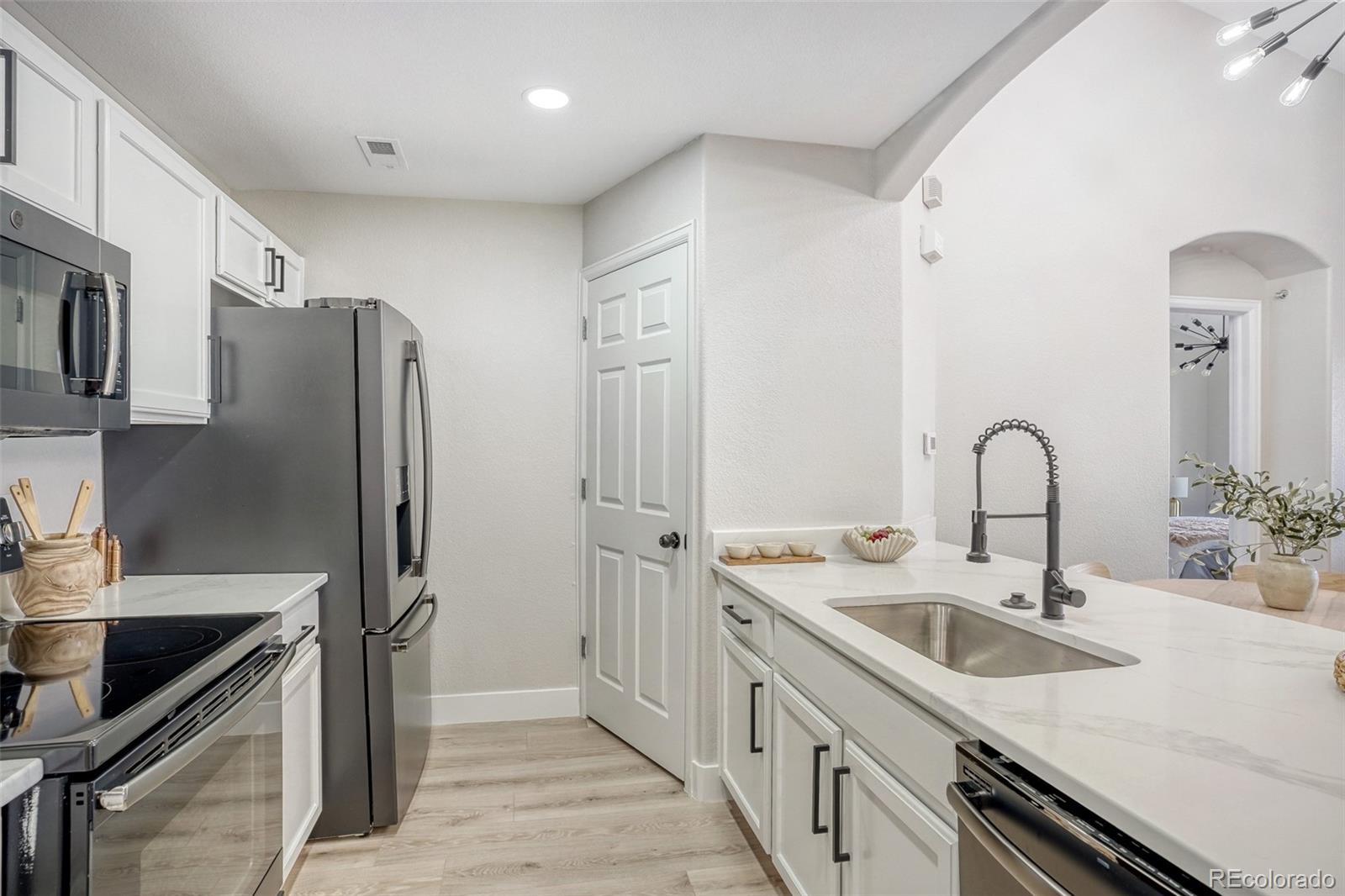 5255 Memphis Street Denver CO 80239