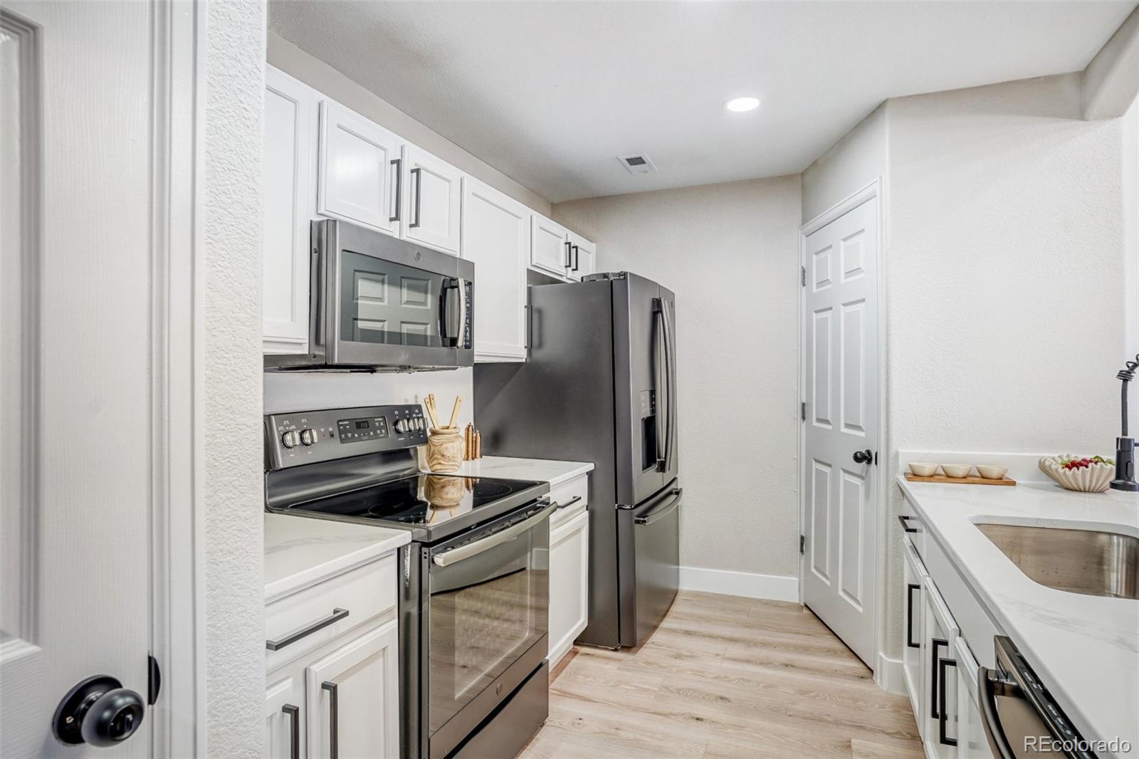 5255 Memphis Street Denver CO 80239