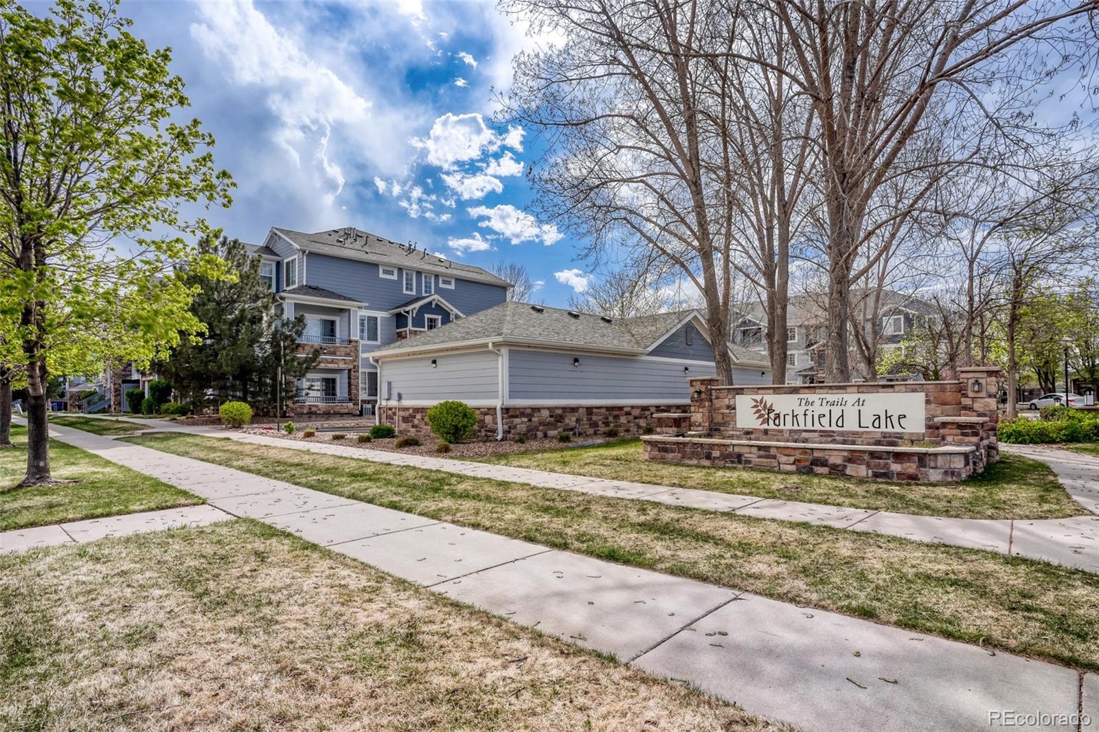 5255 Memphis Street Denver CO 80239
