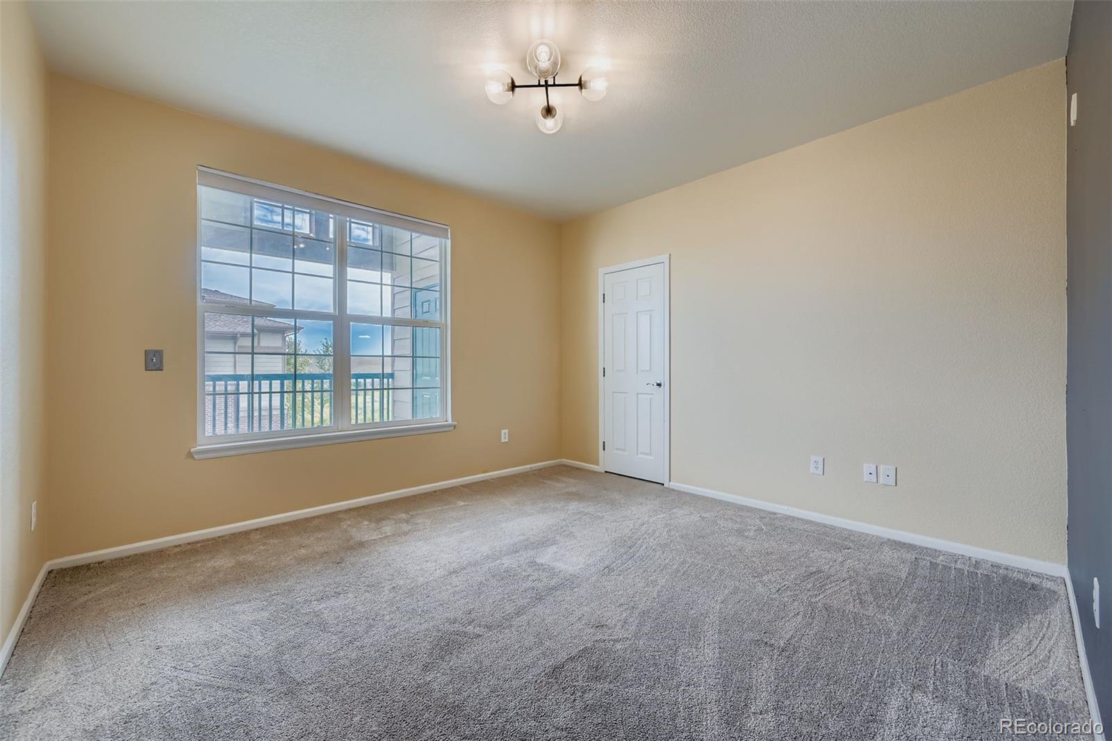 3872 S Dallas Street Aurora CO 80014