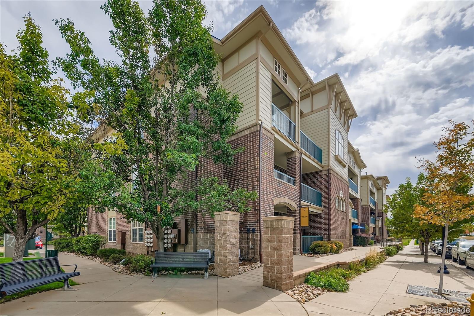 3872 S Dallas Street Aurora CO 80014