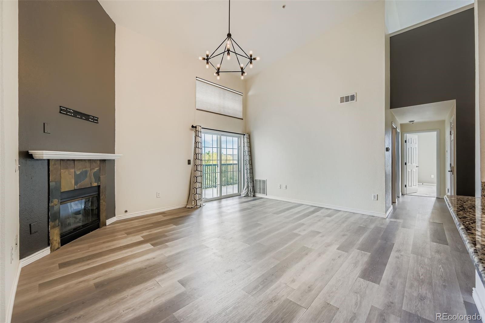 3872 S Dallas Street Aurora CO 80014