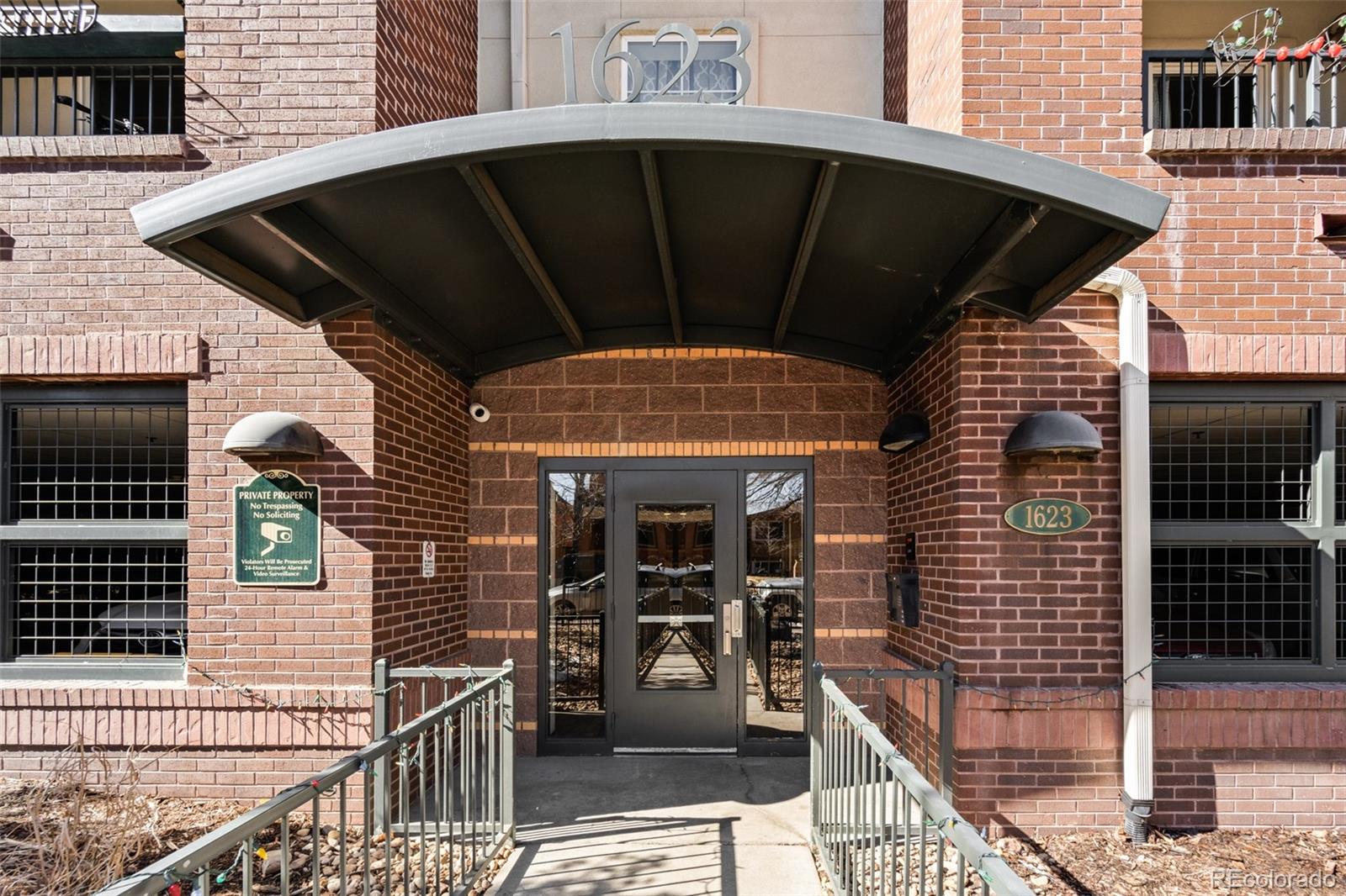 1623 Saint Paul Street Denver CO 80206