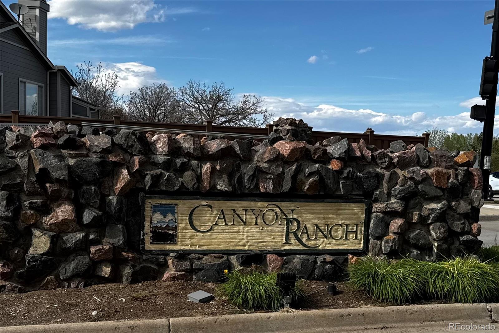 3847 E Mossy Rock Drive Highlands Ranch CO 80126