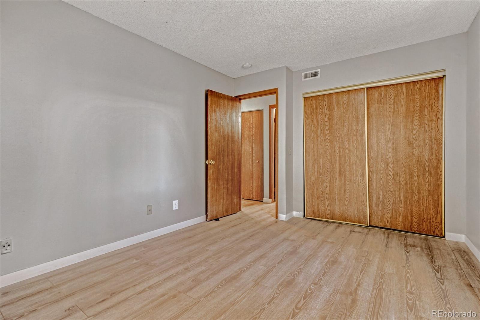 1074 S Dearborn Street Aurora CO 80012