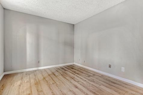 1074 S Dearborn Street Aurora CO 80012