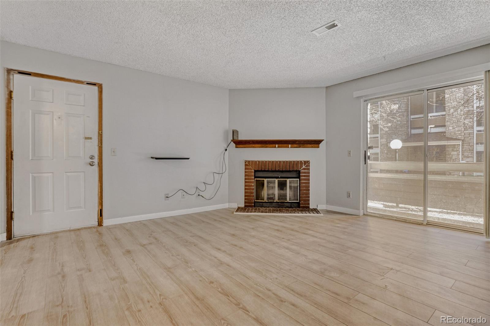 1074 S Dearborn Street Aurora CO 80012