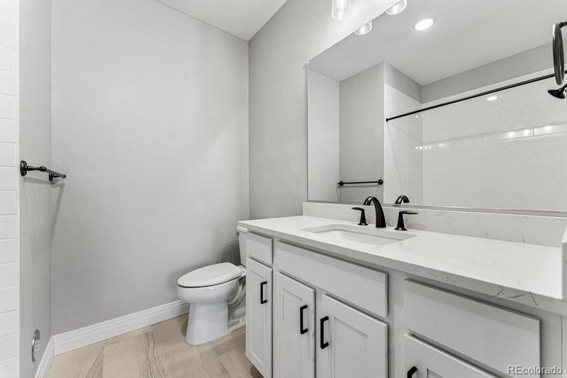 1881 S Dunkirk Street Aurora CO 80017
