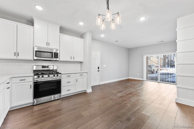1881 S Dunkirk Street Aurora CO 80017