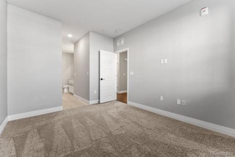 1881 S Dunkirk Street Aurora CO 80017