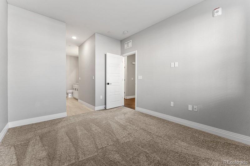 1881 S Dunkirk Street Aurora CO 80017