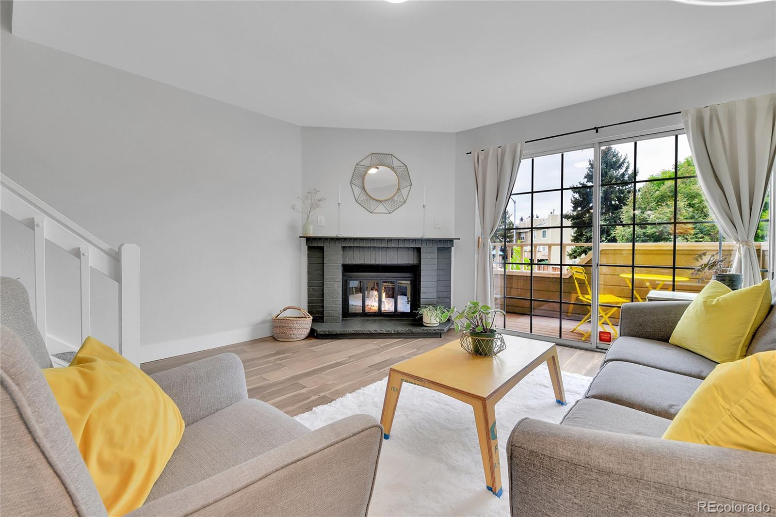 Denver CO, 1818 S Quebec Way, Unit 4-6