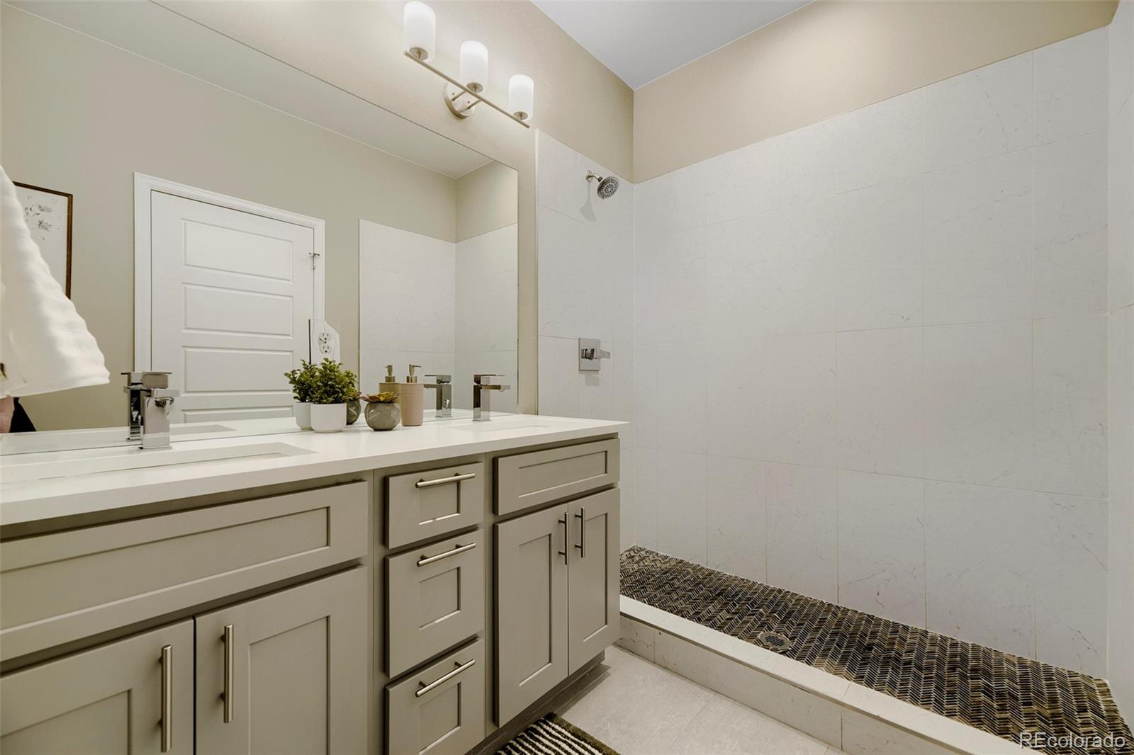 1027 Julian Street Denver CO 80204