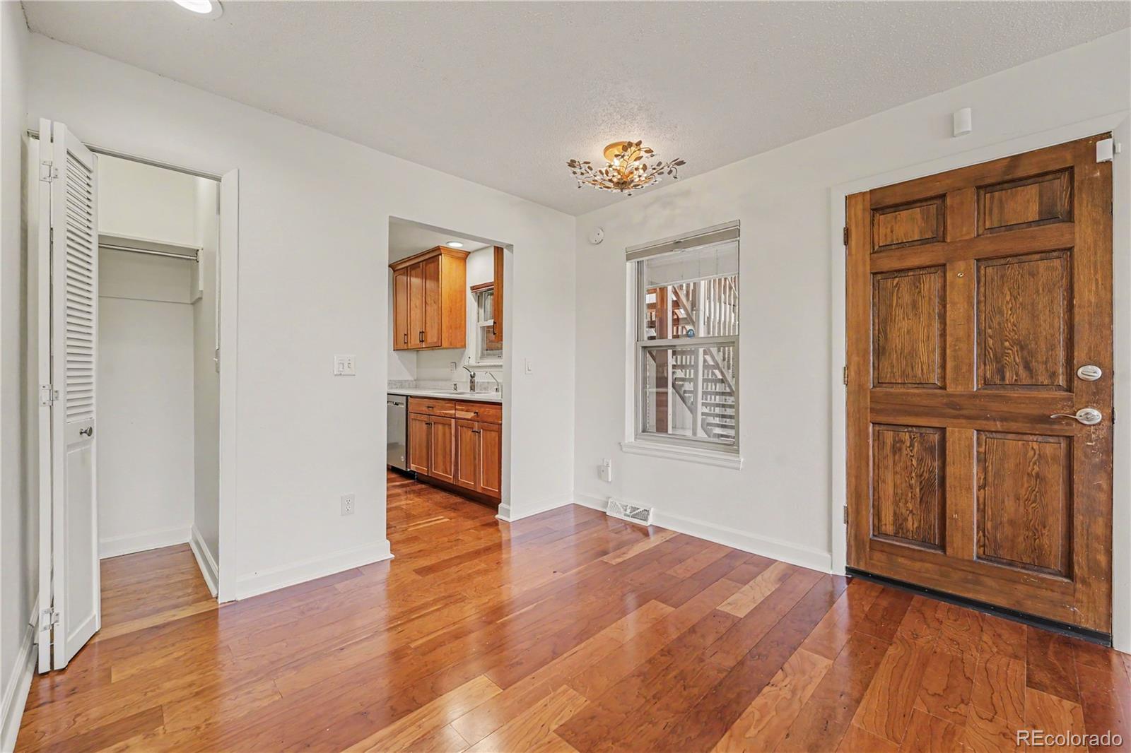 1832 S Lee Street Lakewood CO 80232