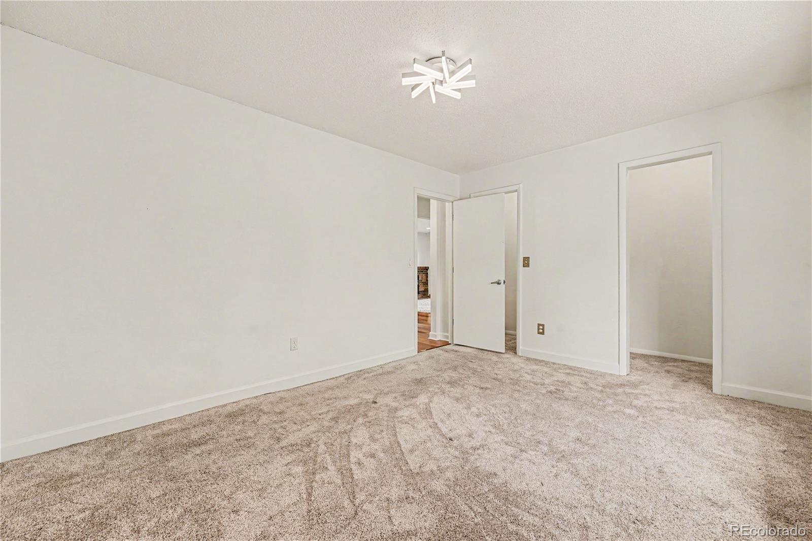 1832 S Lee Street Lakewood CO 80232