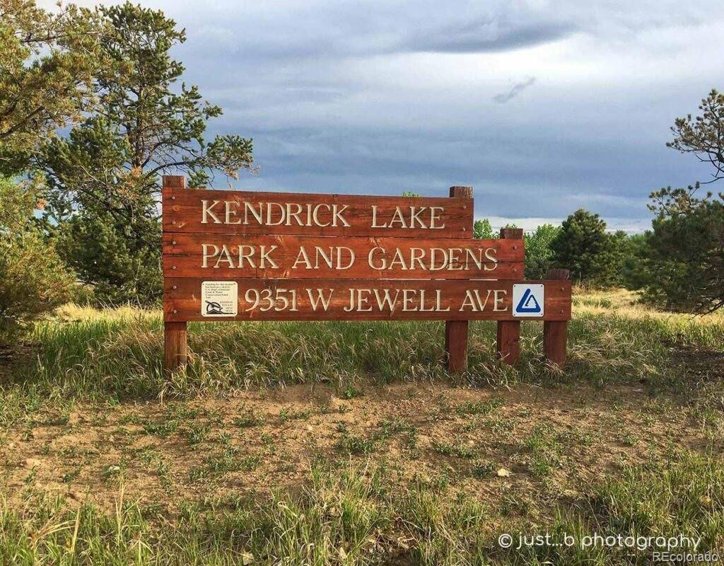 1832 S Lee Street Lakewood CO 80232