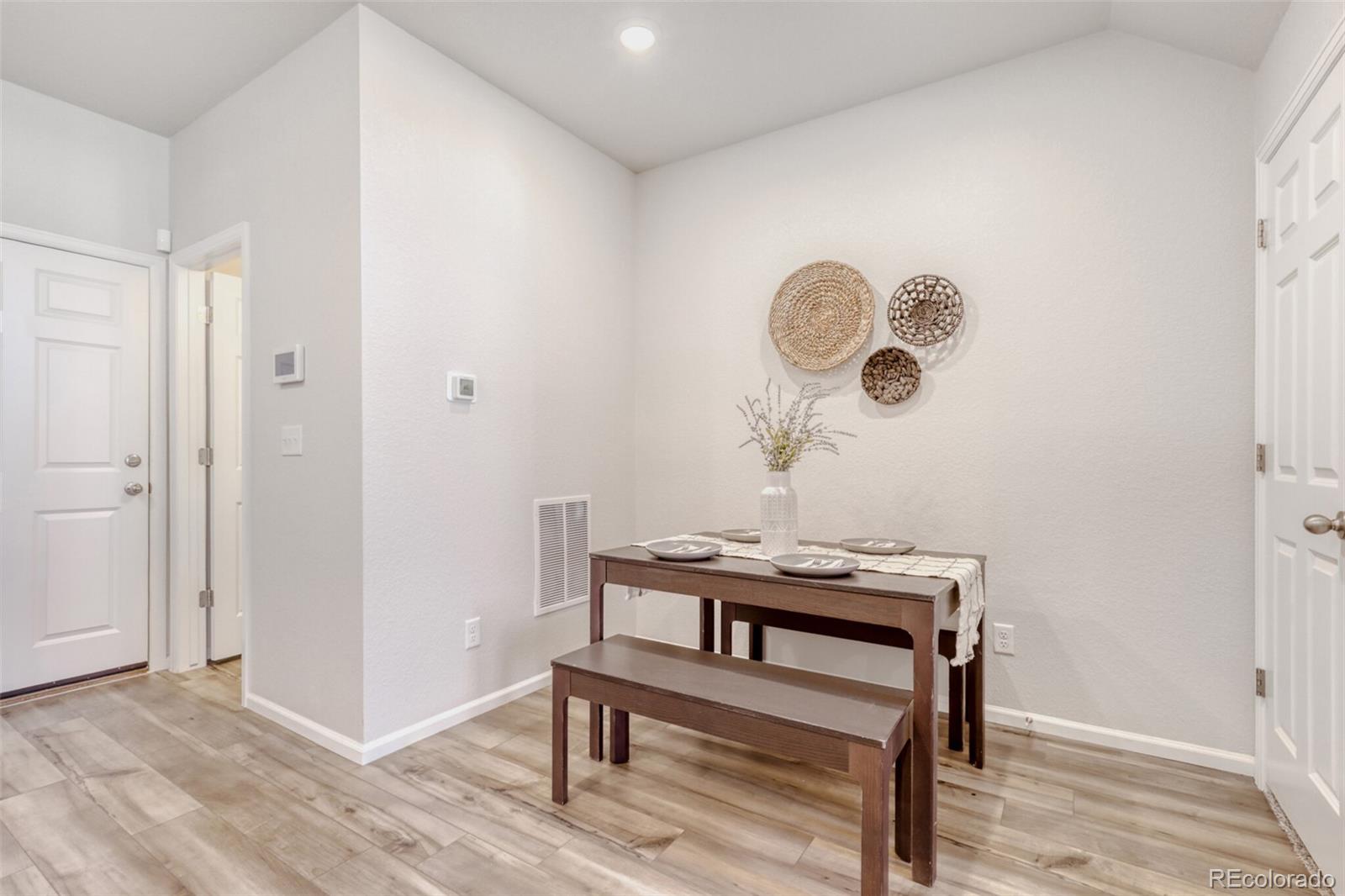 6089 N Liverpool Street Aurora CO 80019