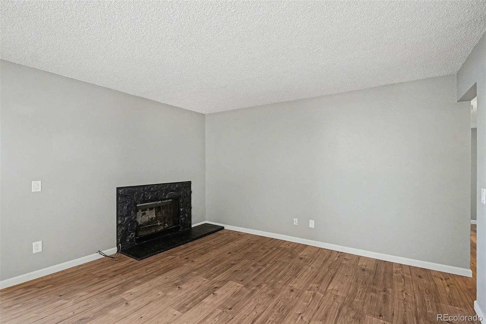 14190 E Temple Drive Aurora CO 80015