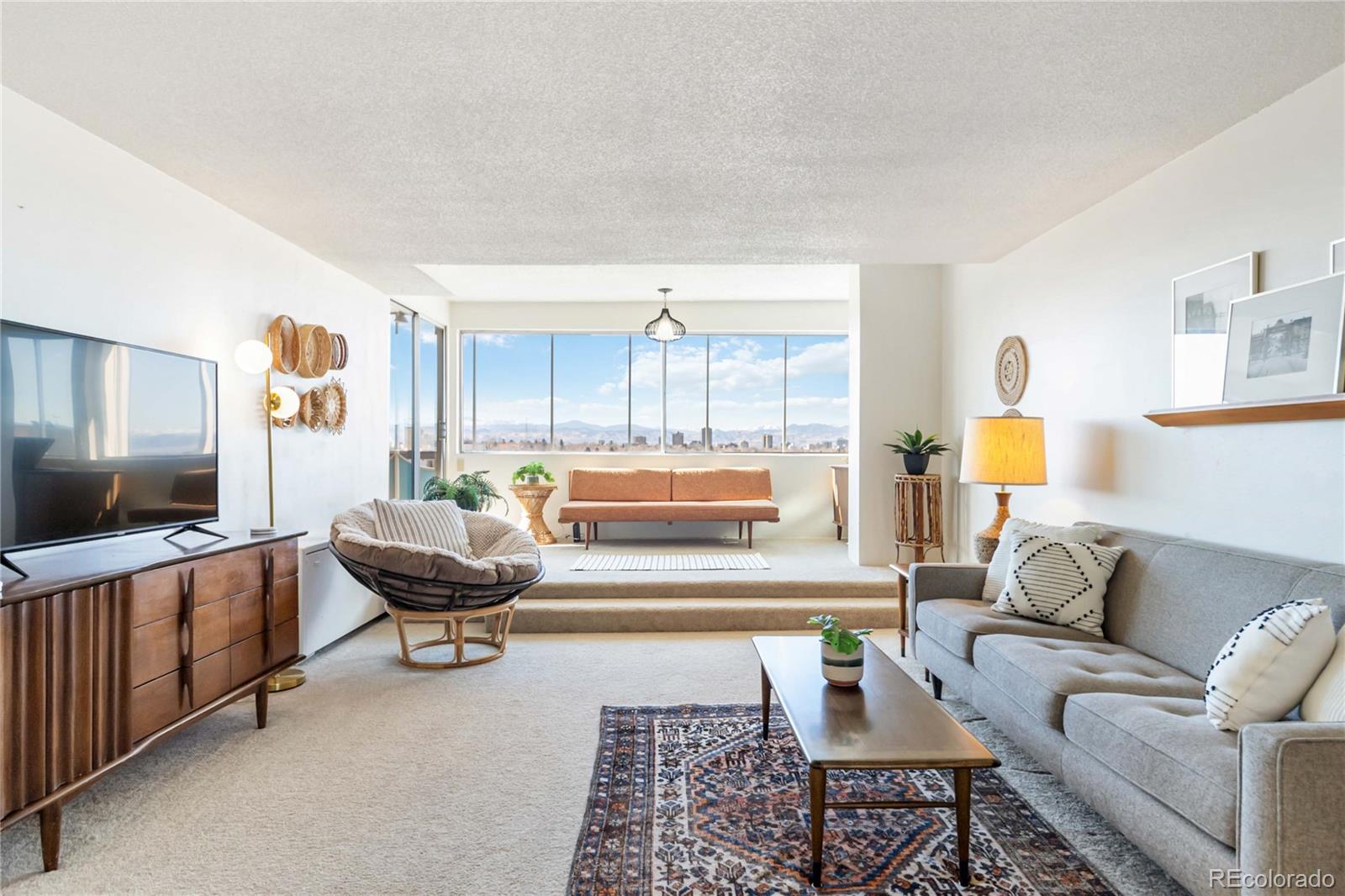 Denver CO, 1155 N Ash Street, Unit 1407