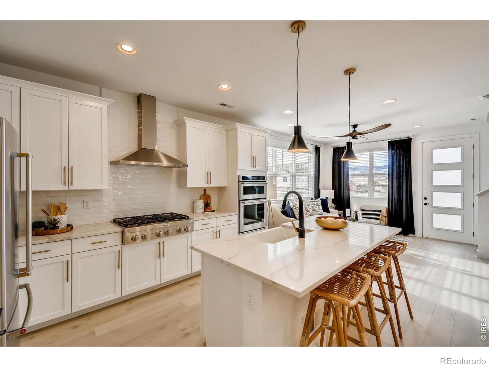 2841 Bear Springs Circle Longmont CO 80503