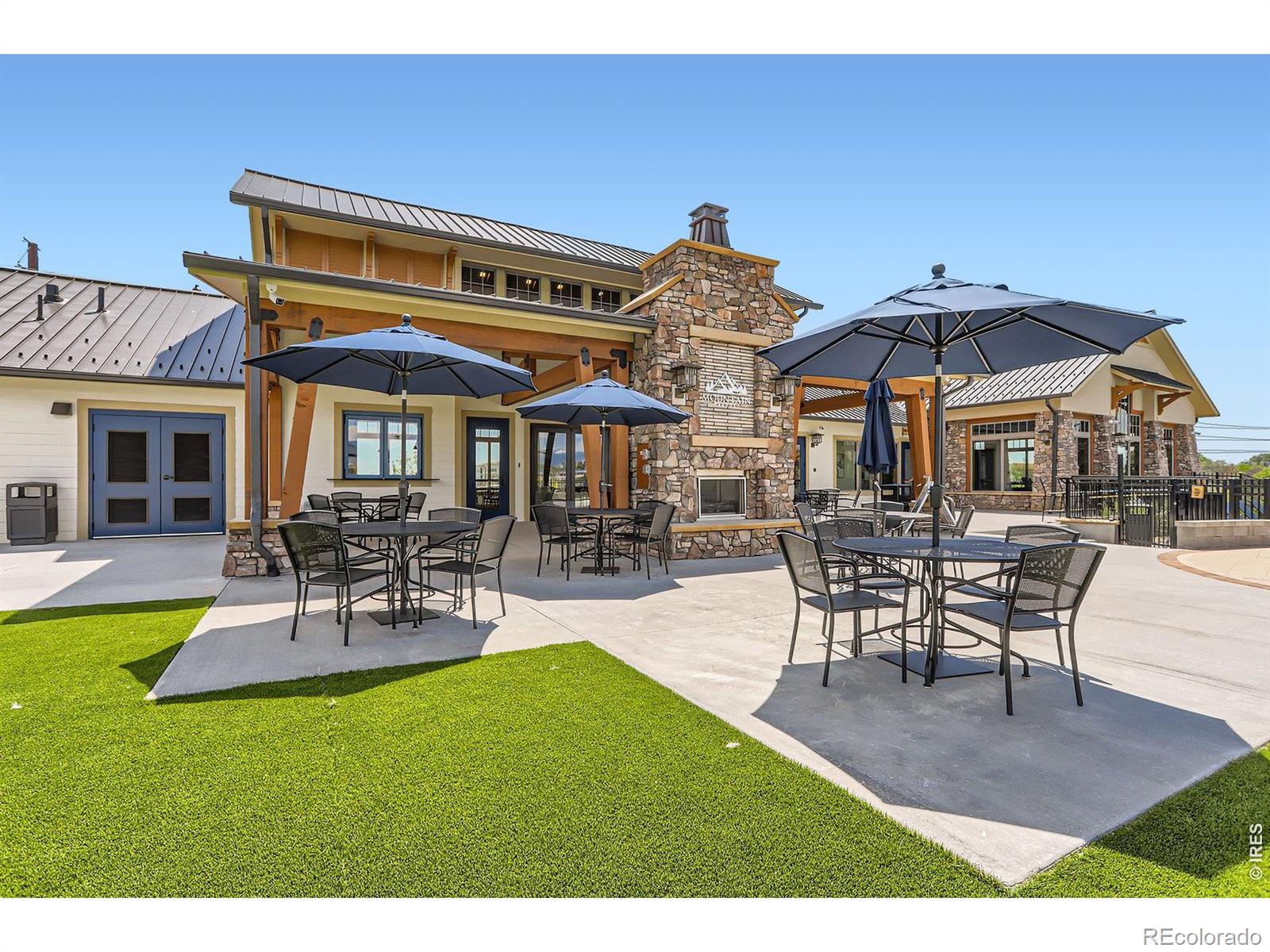 2841 Bear Springs Circle Longmont CO 80503