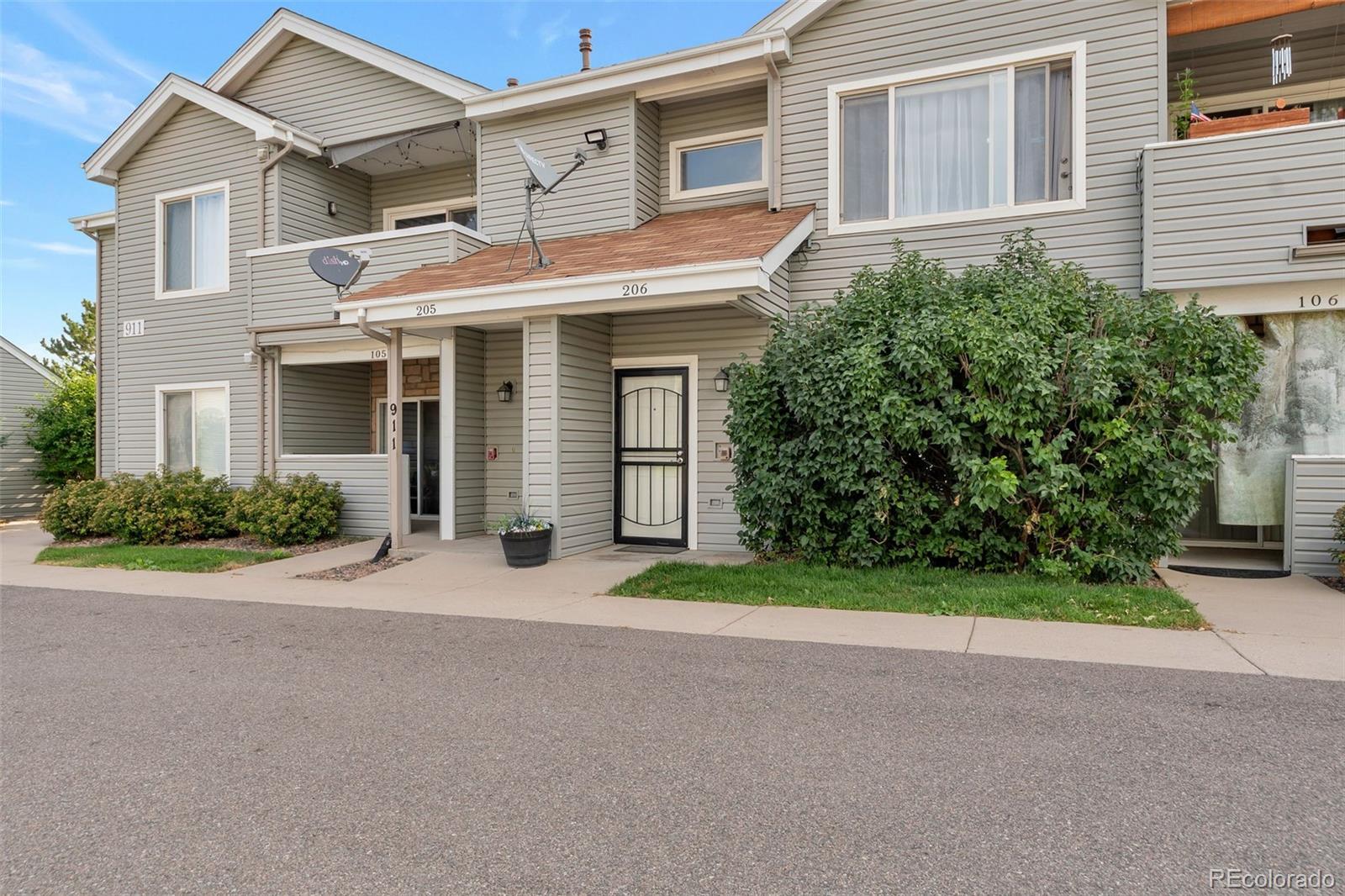 911 S Zeno Way Aurora CO 80017