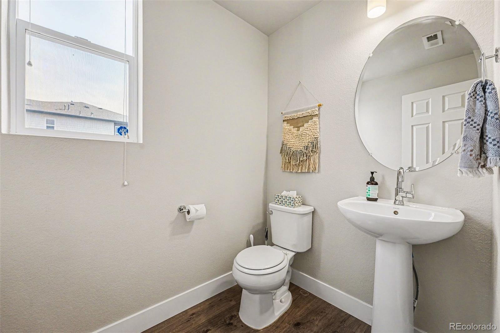 4761 Memphis Street Denver CO 80239