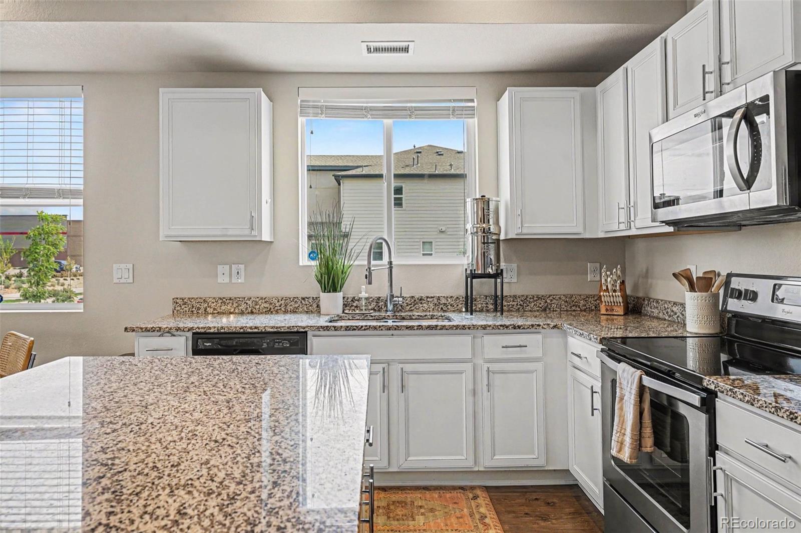 4761 Memphis Street Denver CO 80239