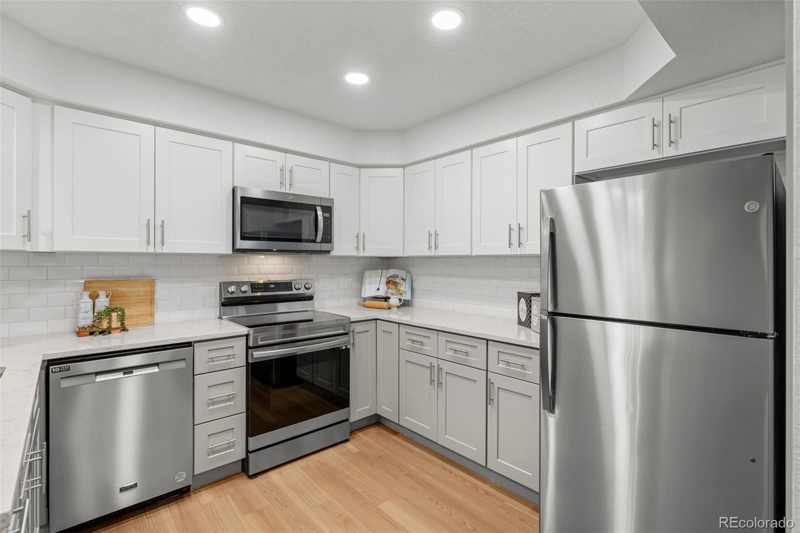 1408 E Nichols Circle Centennial CO 80122